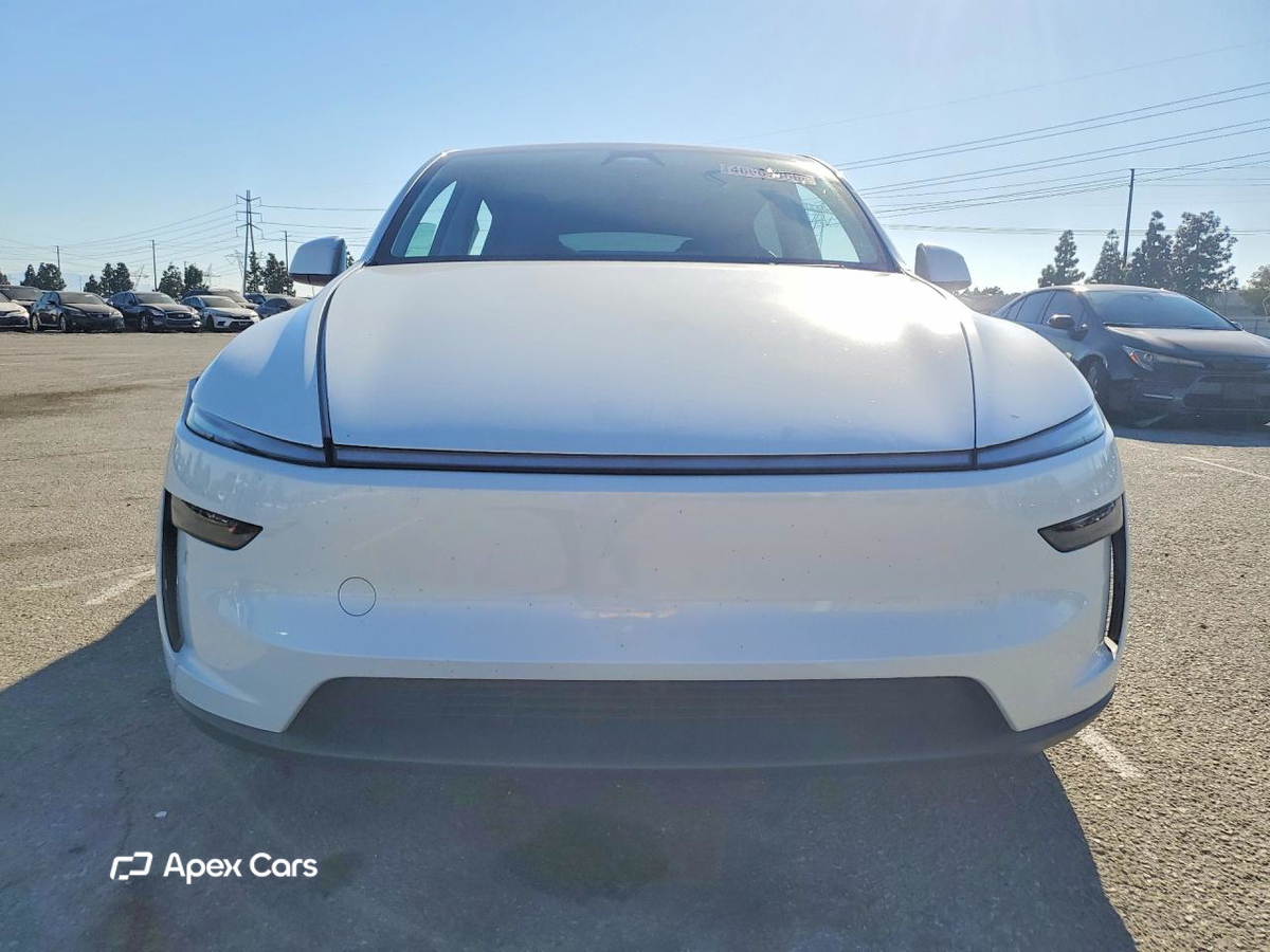 Tesla Model Y 2026