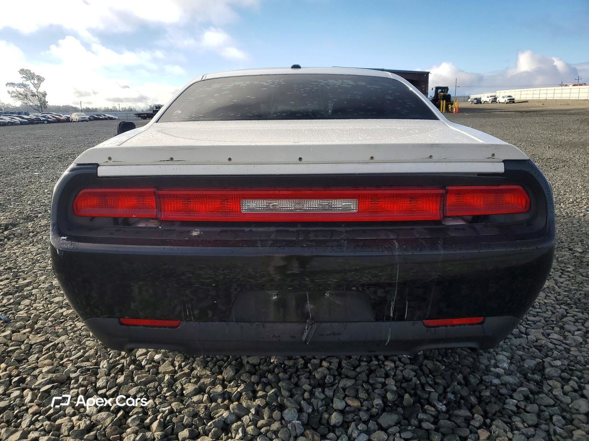 Dodge Challenger 2015