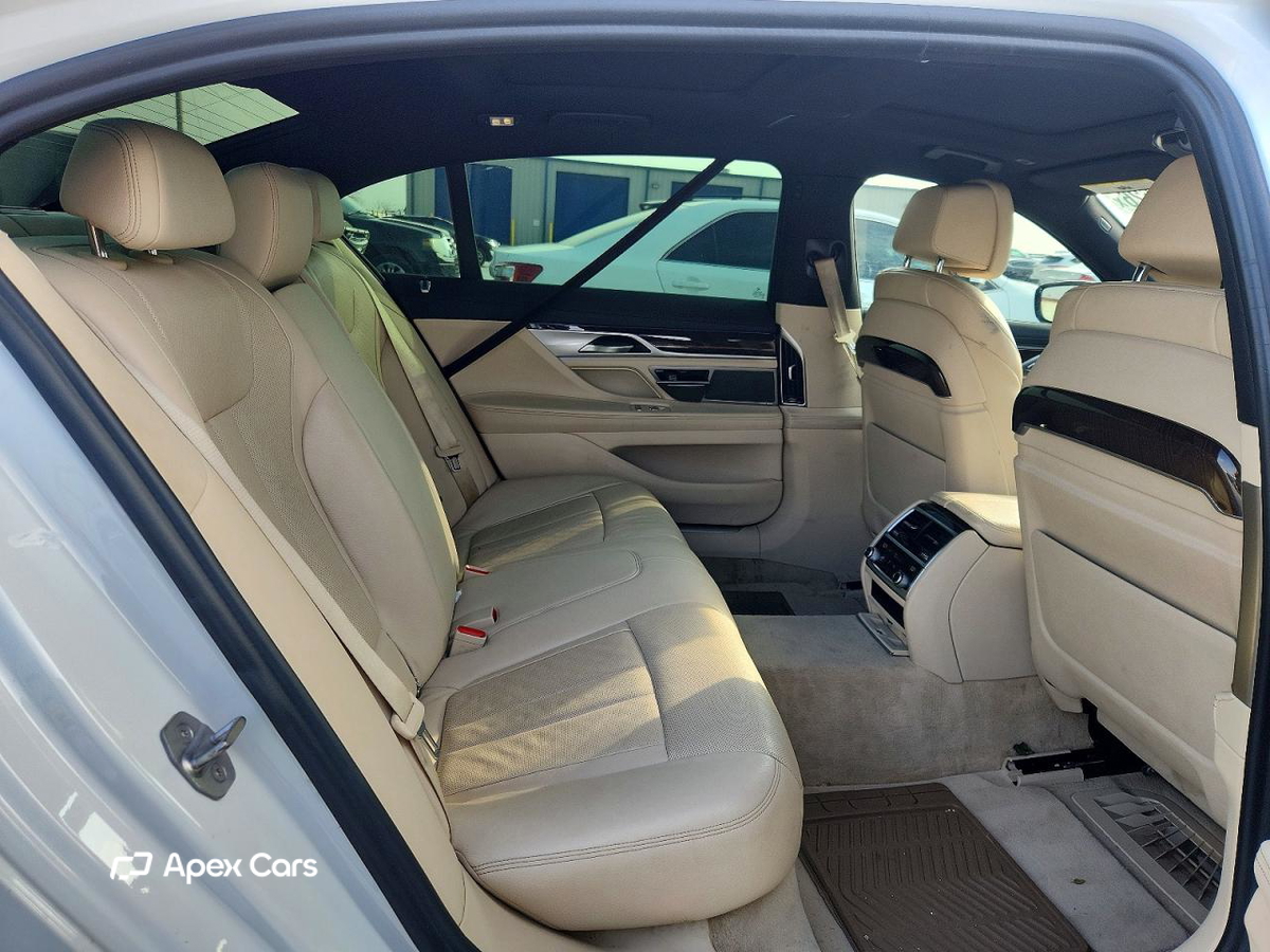 BMW Series 7 2020