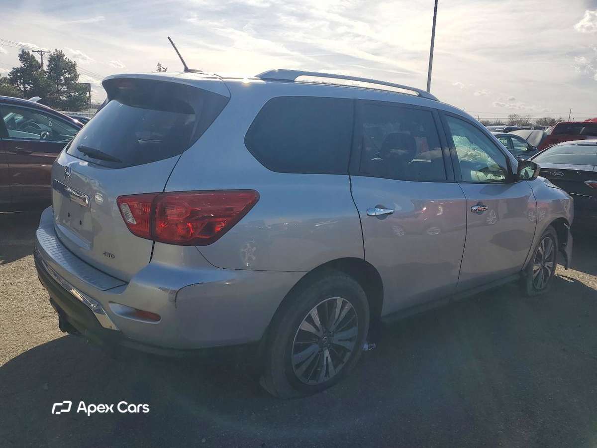Nissan Pathfinder 2017