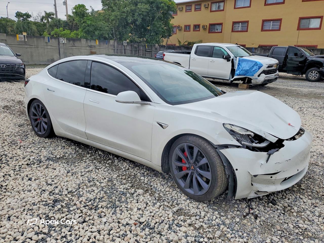 Tesla Model 3 2020