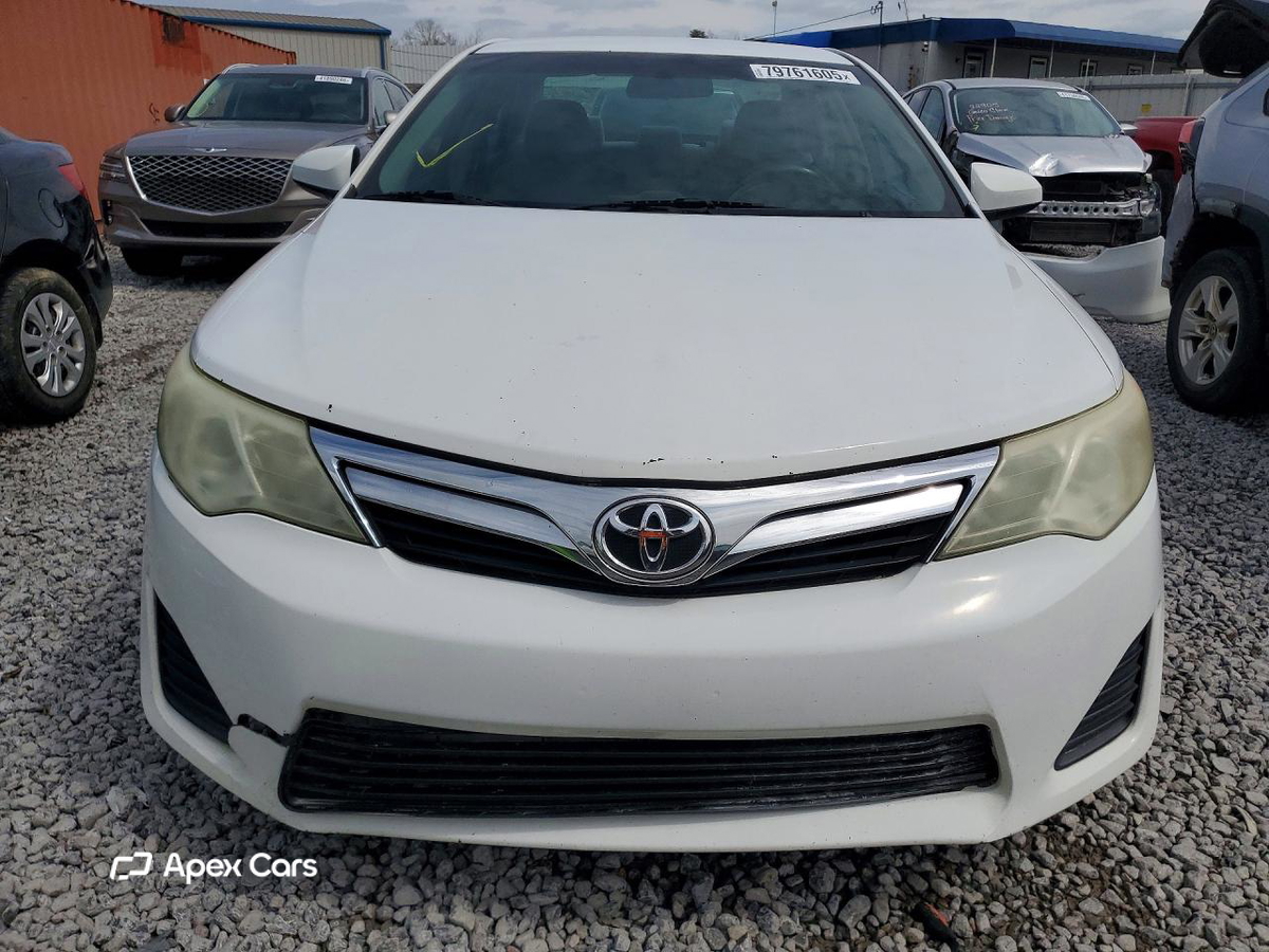 Toyota Camry 2012