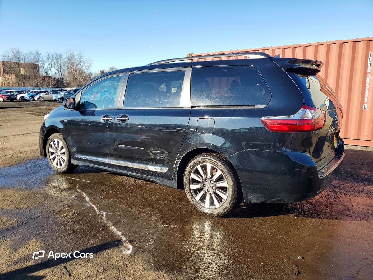 Toyota Sienna 2020