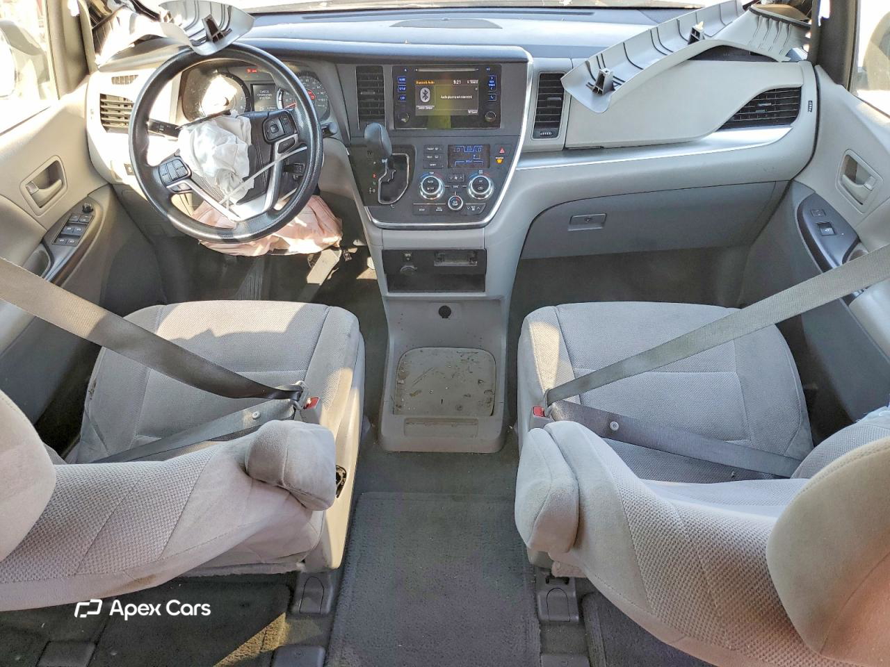 Toyota Sienna 2016