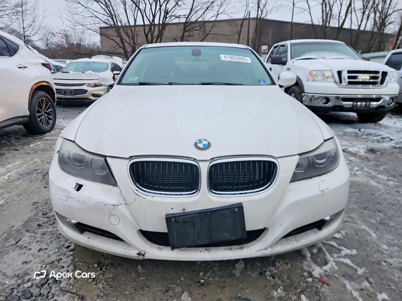 BMW Series 3 2011