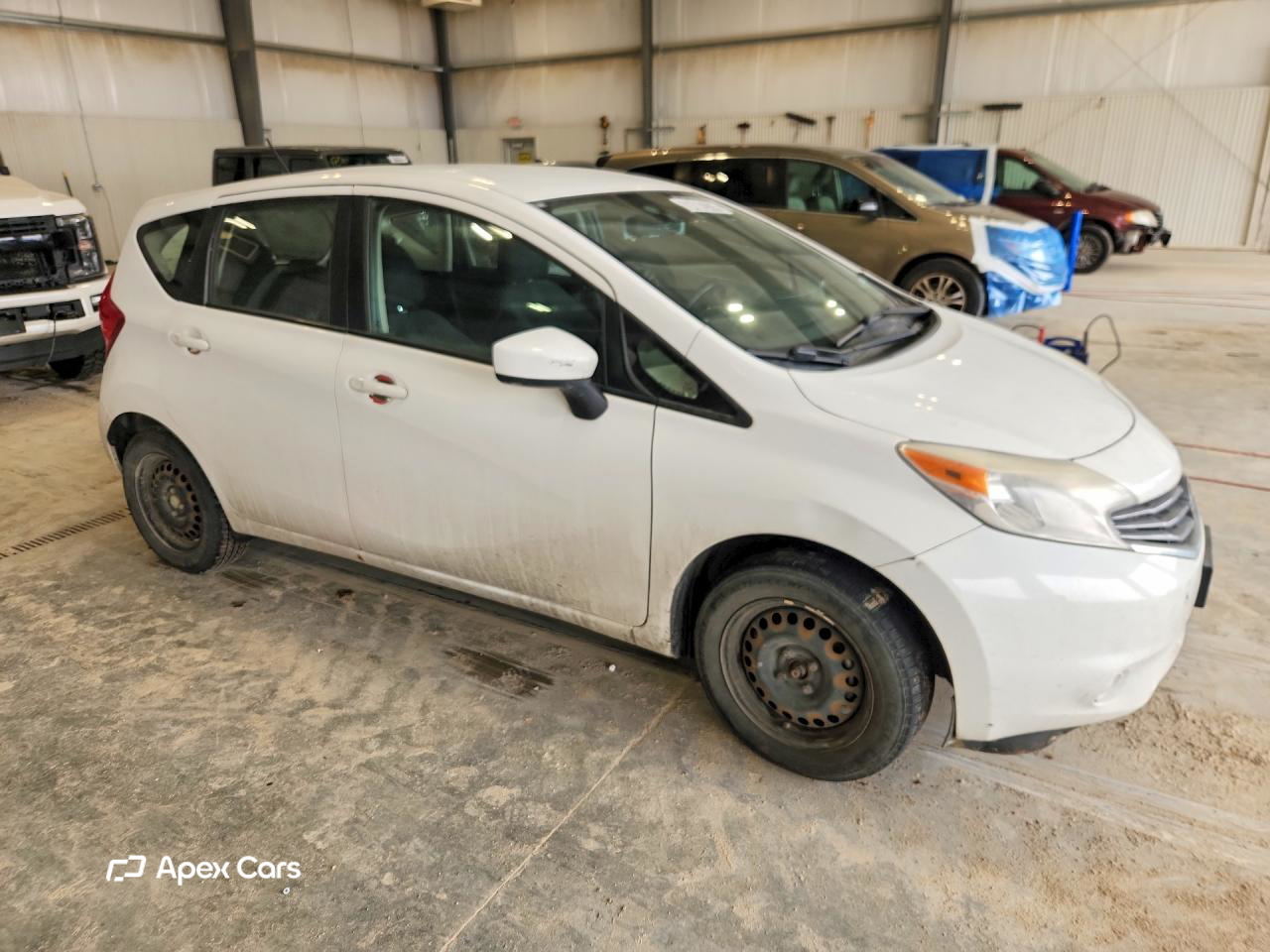 Nissan Versa 2016