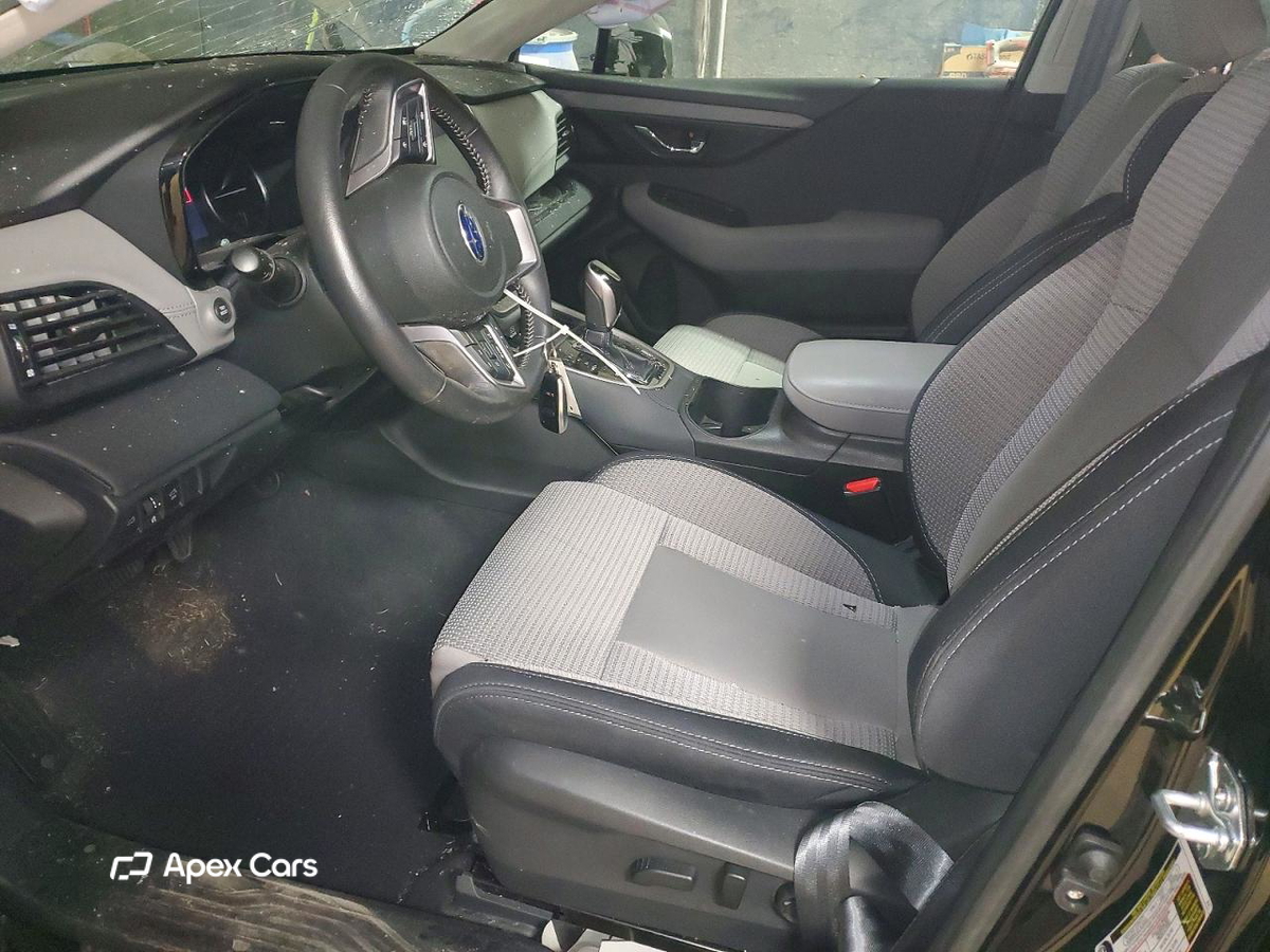 Subaru Outback 2025