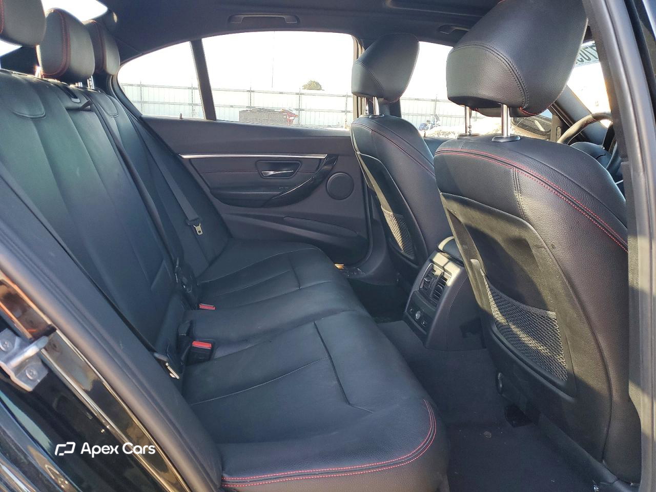 BMW Series 3 2016