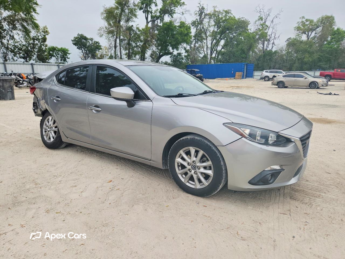 Mazda 3 2015
