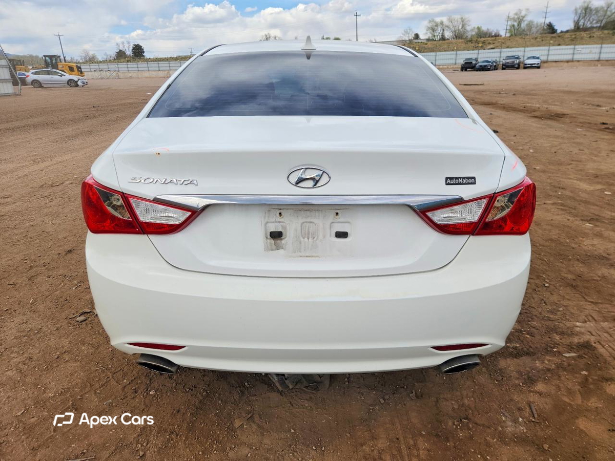 Hyundai Sonata 2011
