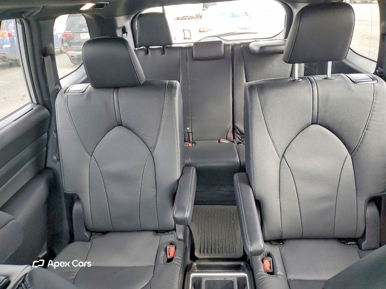 Toyota Highlander 2025