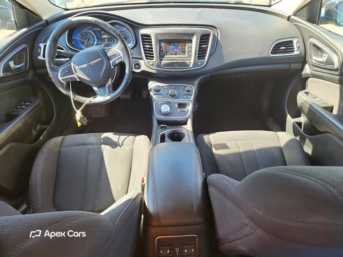 Chrysler 200 2015