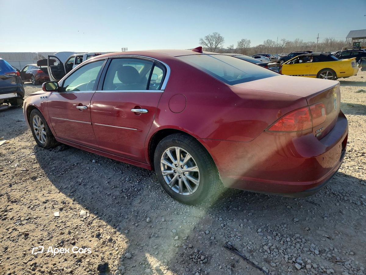 Buick Lucerne 2011