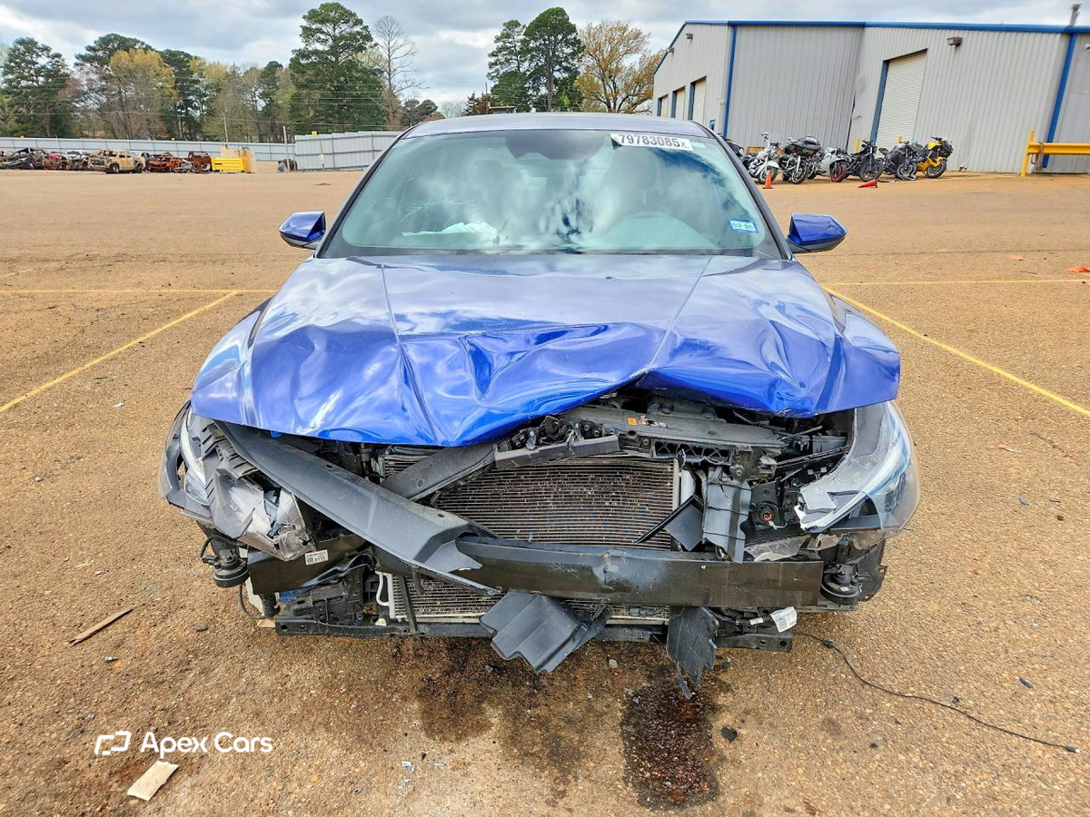 Hyundai Elantra 2023