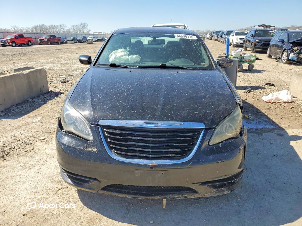 Chrysler 200 2013