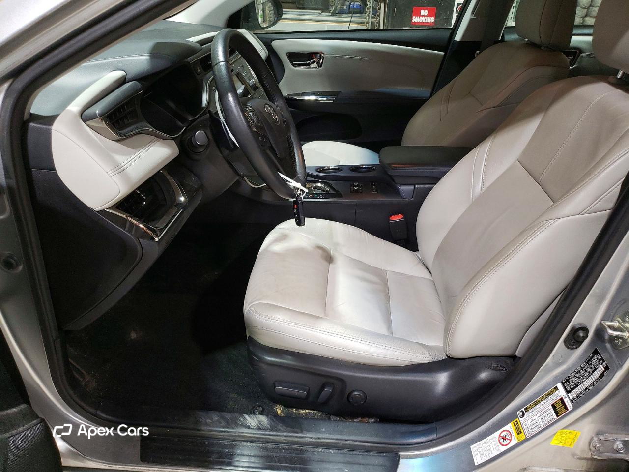 Toyota Avalon 2015