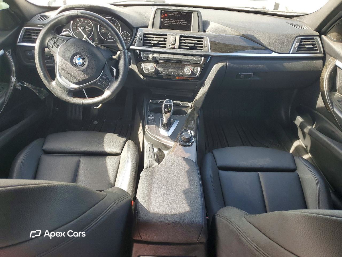 BMW Series 3 2016