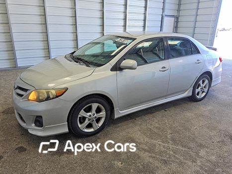 Toyota Corolla 2013 - Image 1 of 13