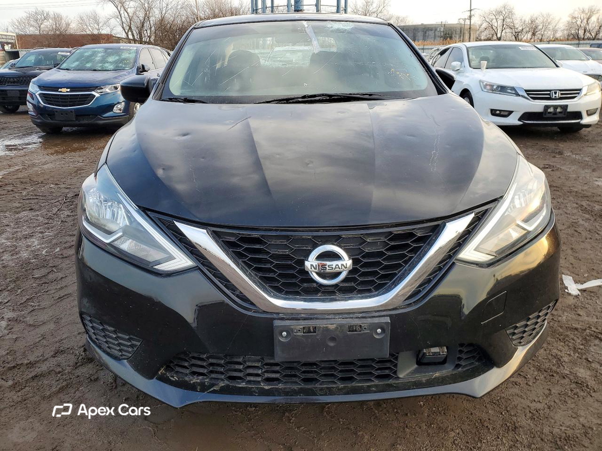 Nissan Sentra 2018