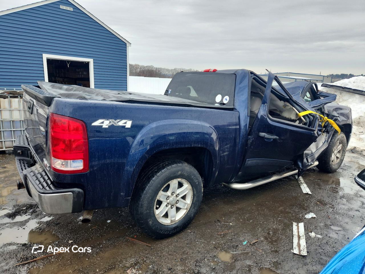 GMC Sierra 2011