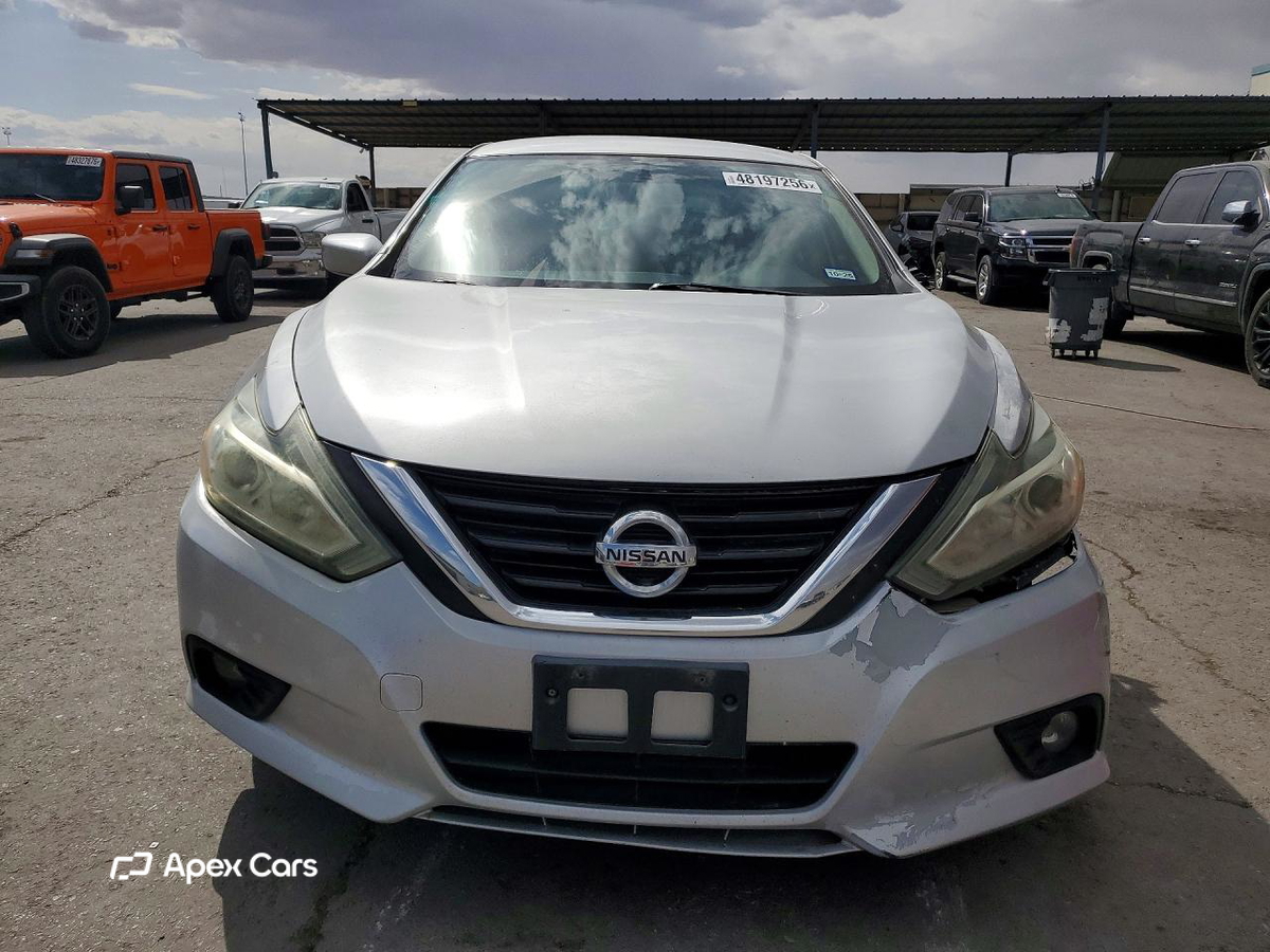 Nissan Altima 2017