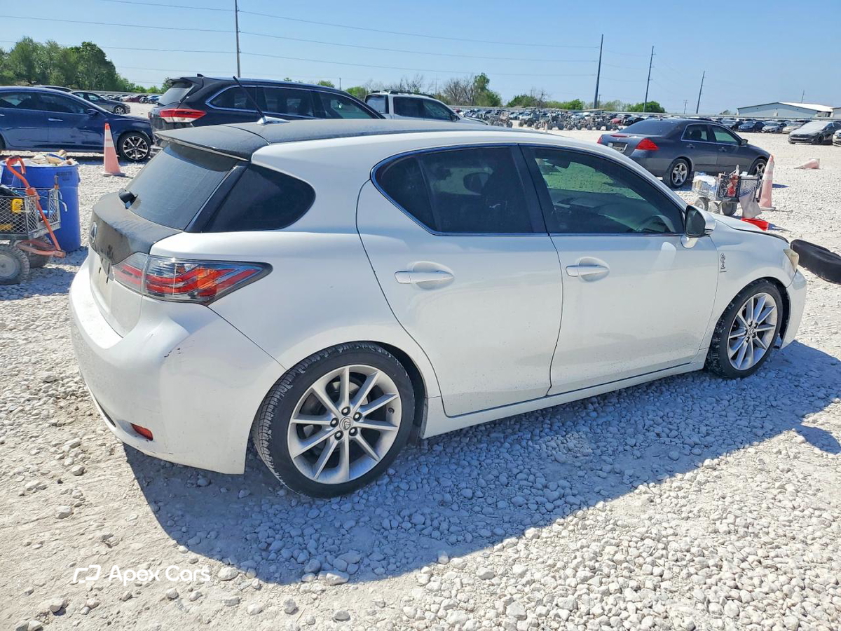 Lexus CT 2012