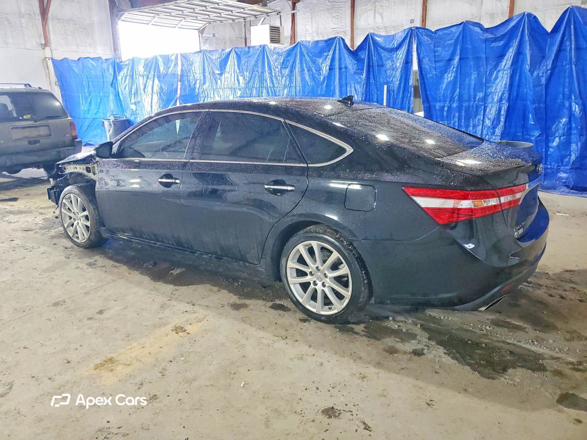 Toyota Avalon 2015