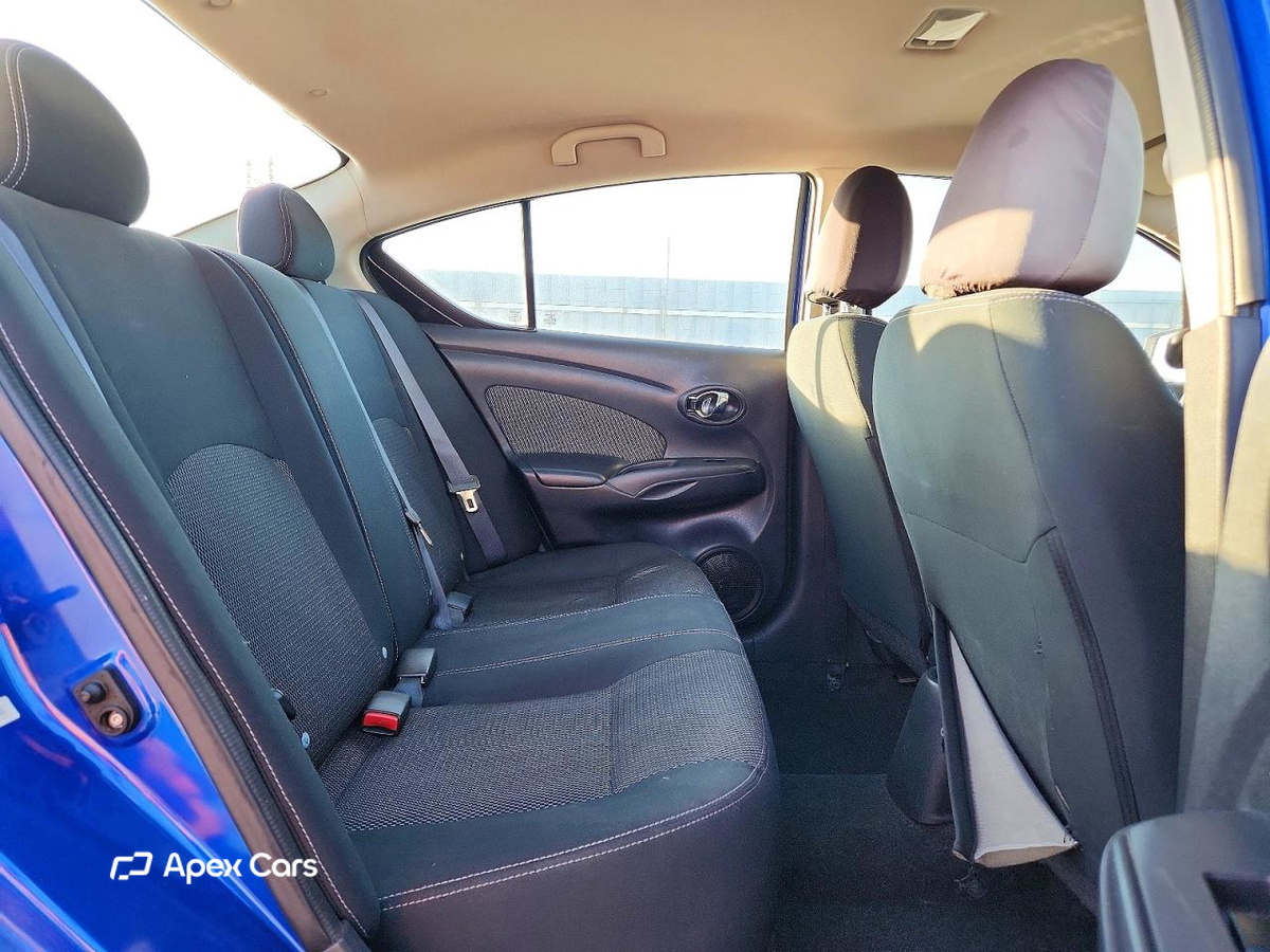 Nissan Versa 2016