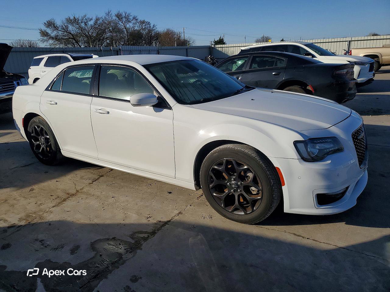 Chrysler 300 2022