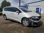 Chrysler Pacifica 2017