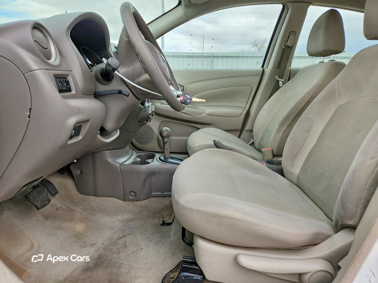Nissan Versa 2012