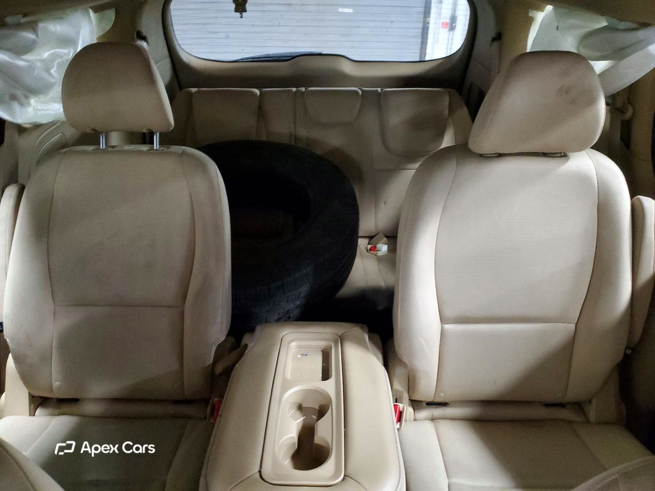 Kia Sedona 2015