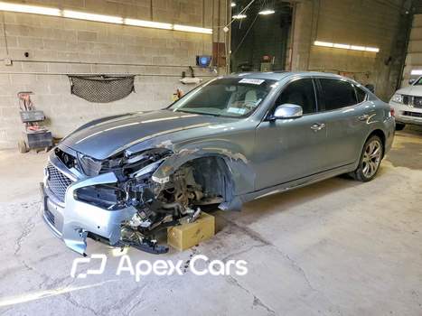 Infiniti Q70 2016 - Image 1 of 12