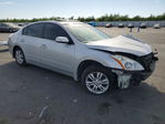 Nissan Altima 2011