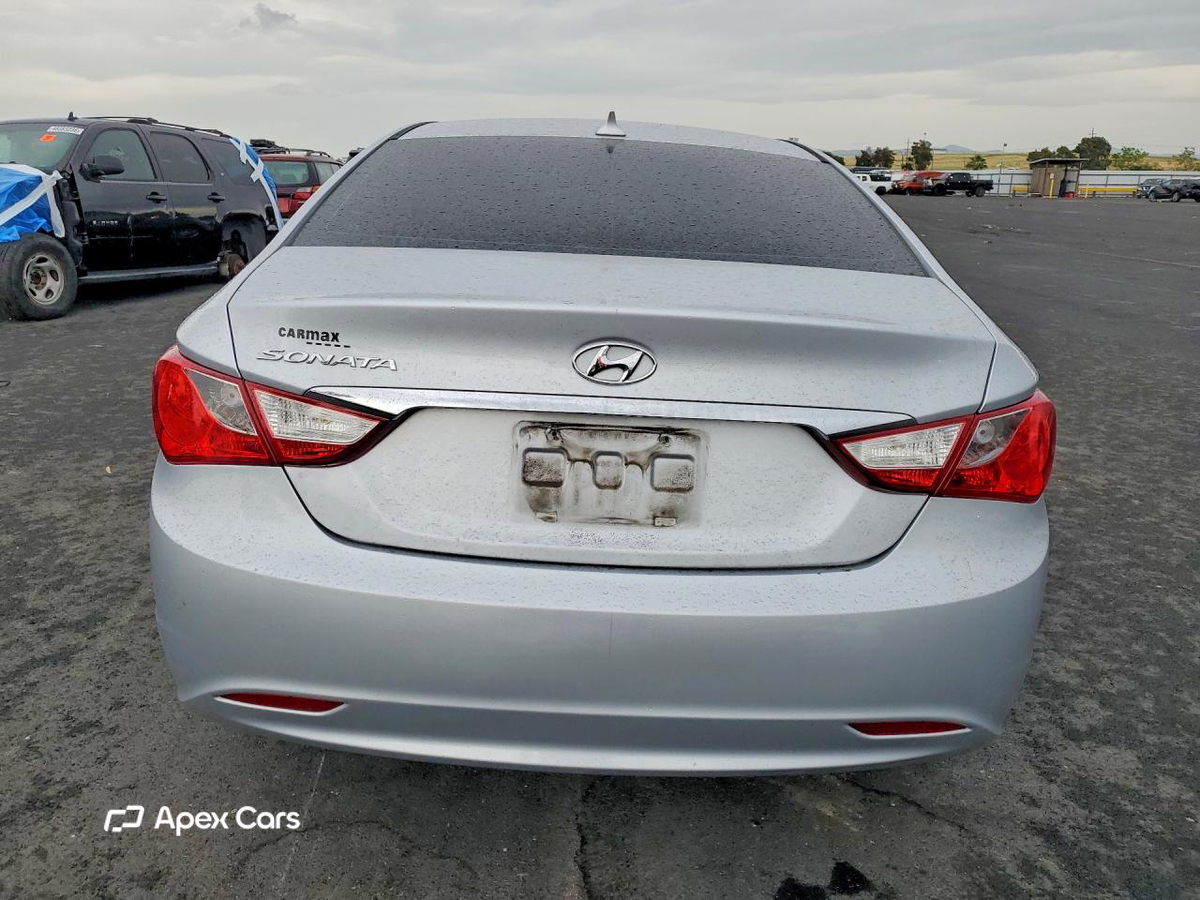 Hyundai Sonata 2013