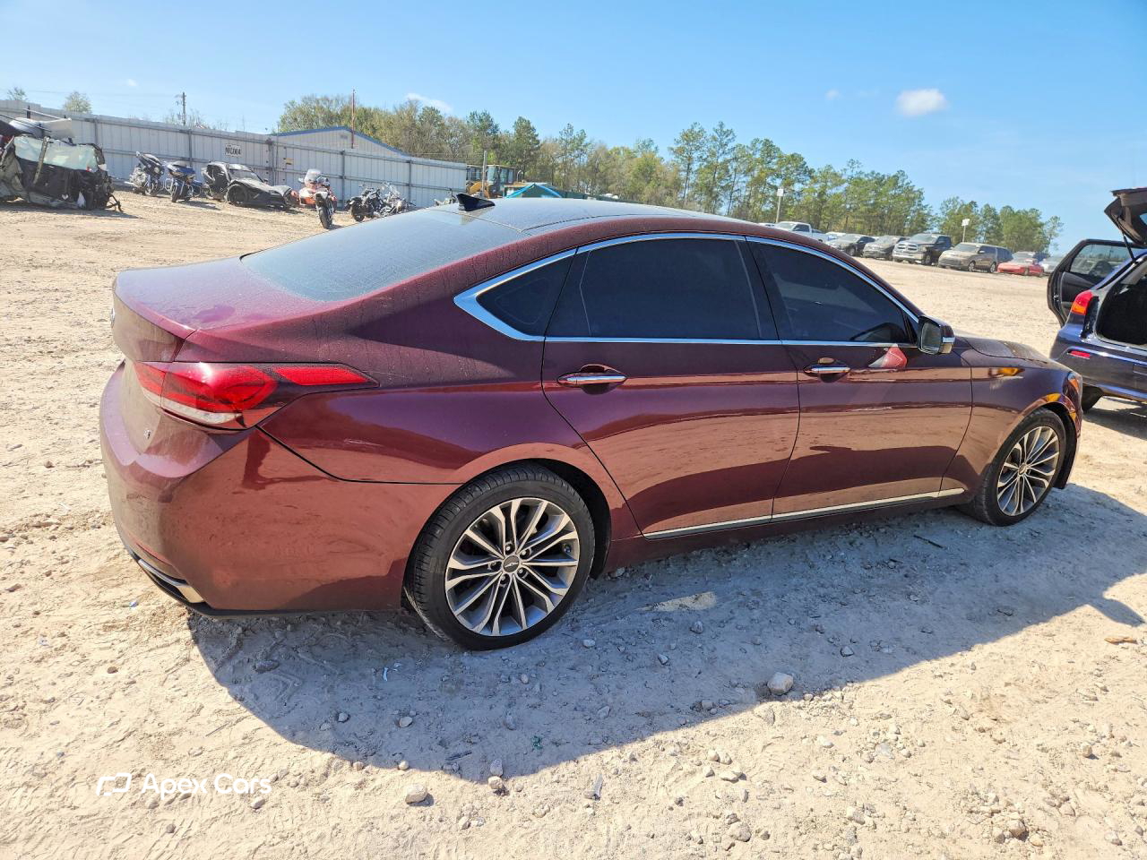 Hyundai Genesis 2015
