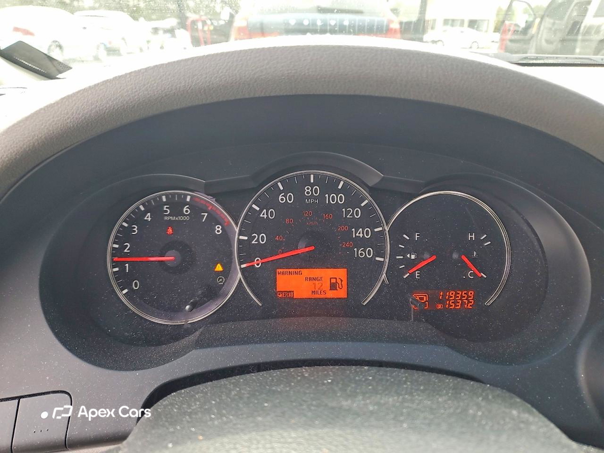 Nissan Altima 2012