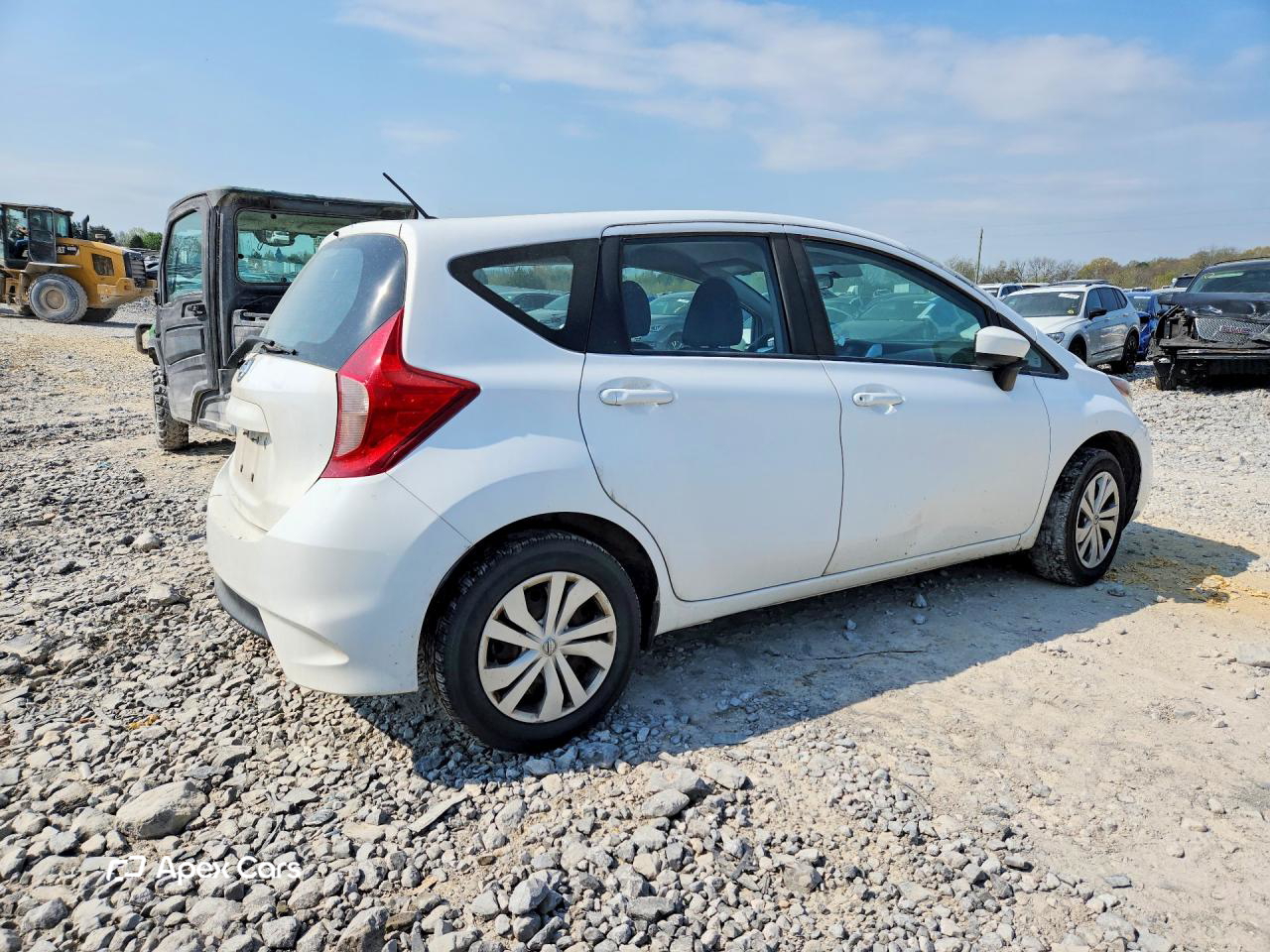 Nissan Versa 2018