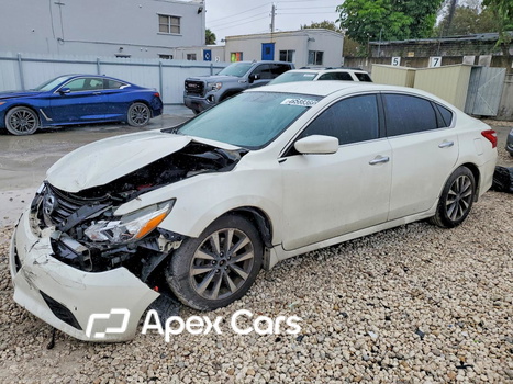 Nissan Altima 2017 - Zdjęcie 1 z 13