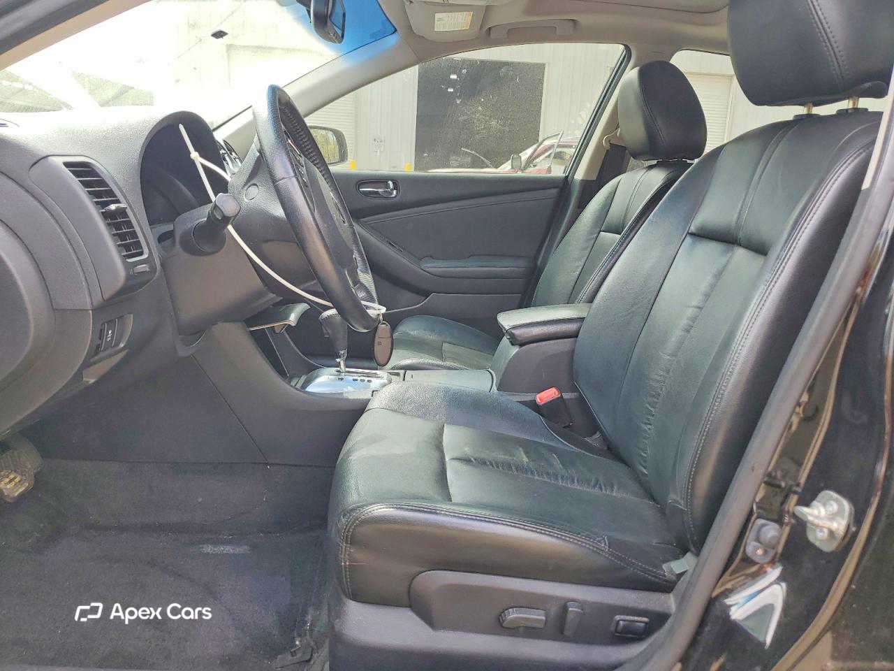 Nissan Altima 2012
