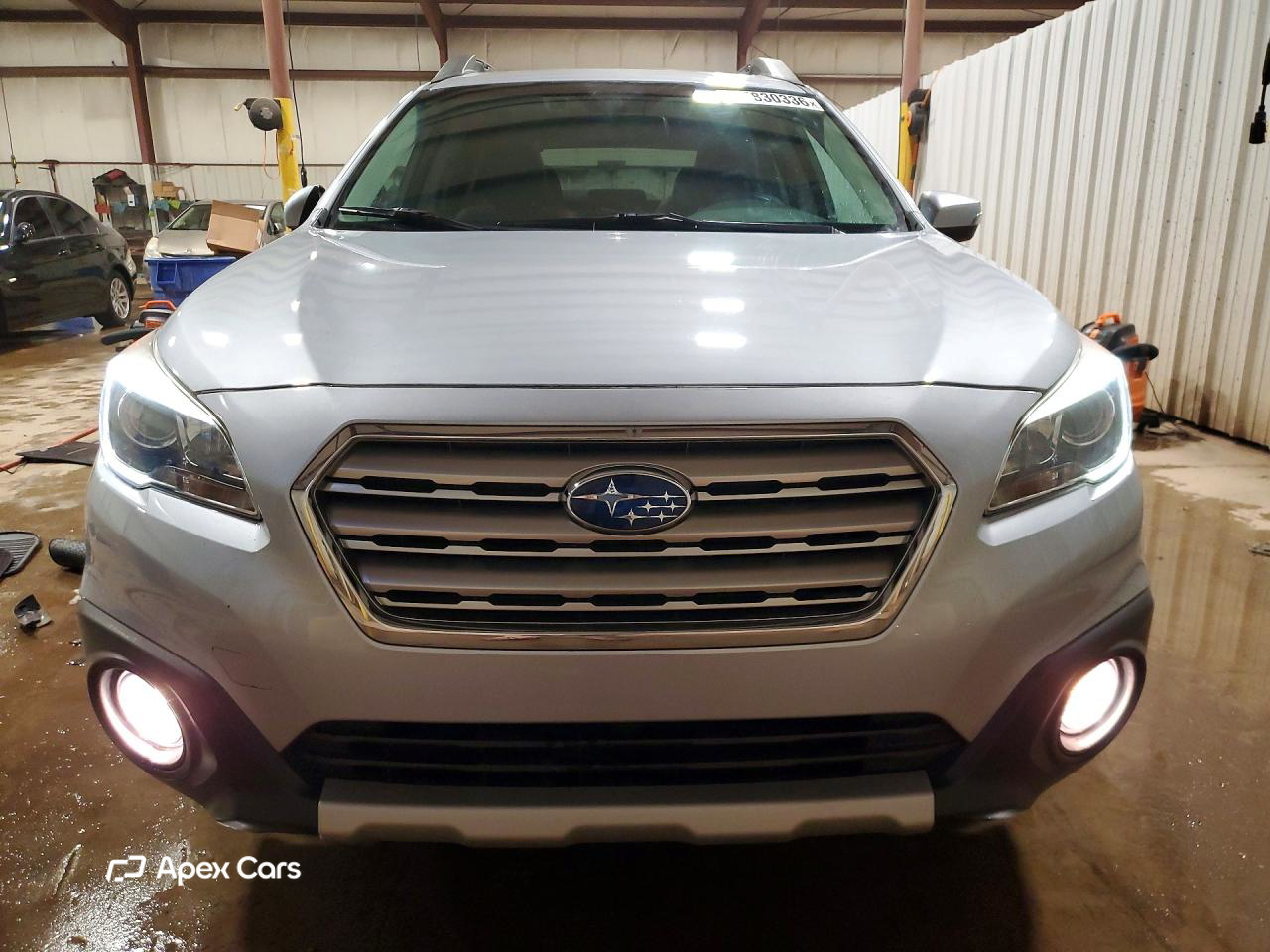 Subaru Outback 2016