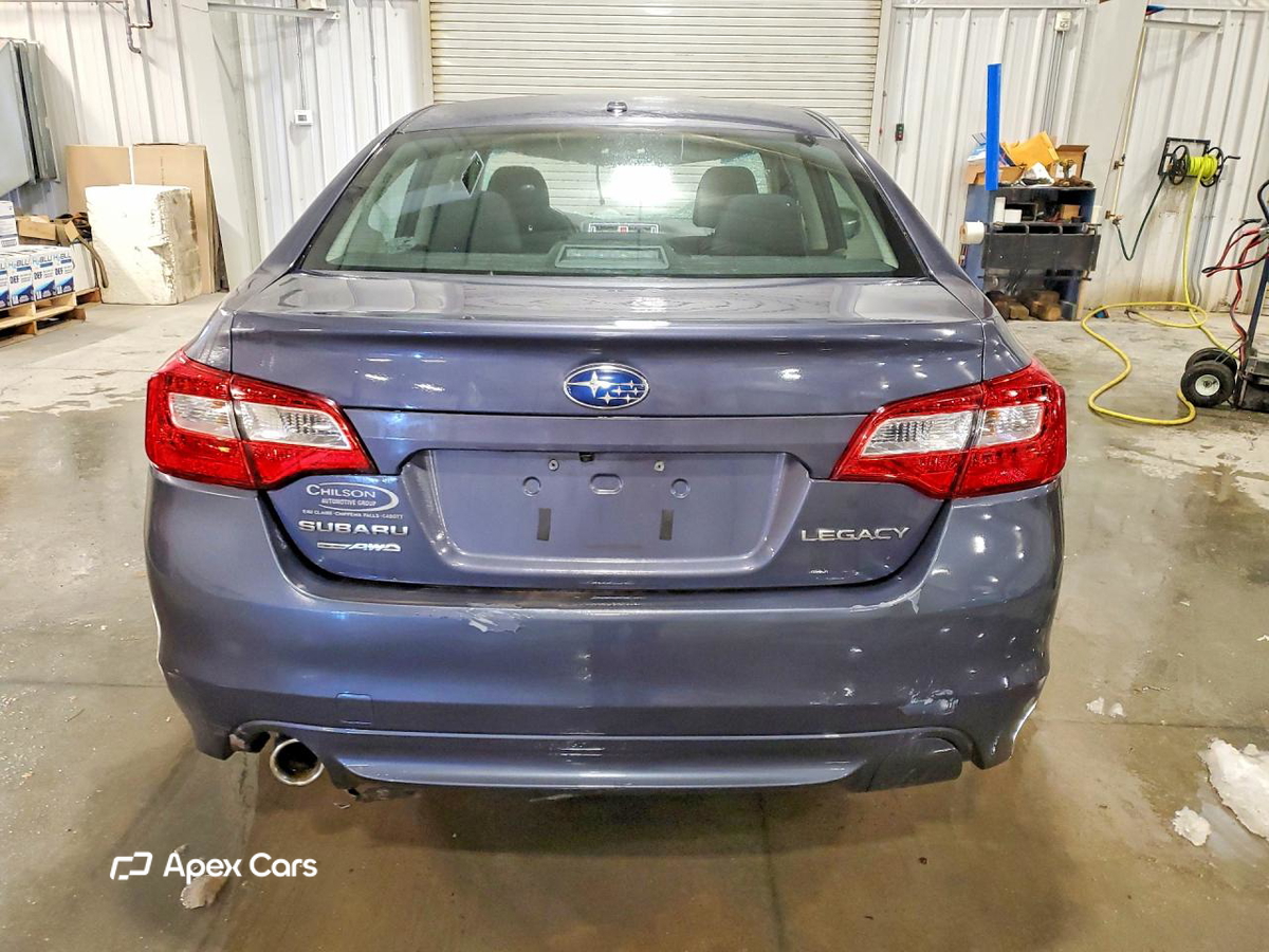 Subaru Legacy 2015