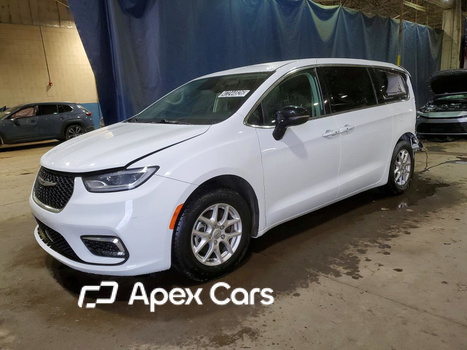 Chrysler Pacifica 2024 - Image 1 of 13