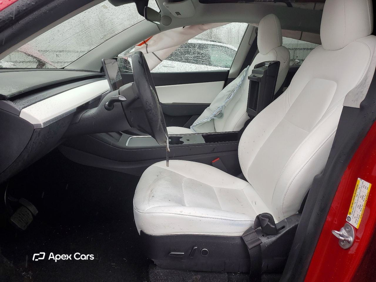 Tesla Model Y 2021