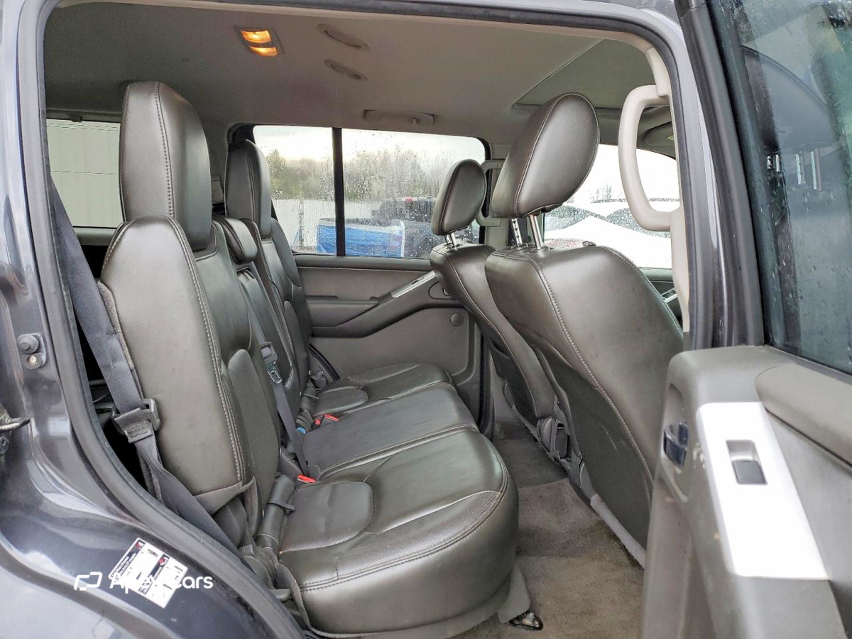 Nissan Pathfinder 2012