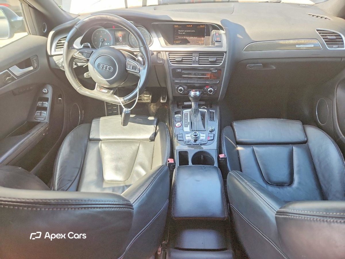 Audi RS4 2014