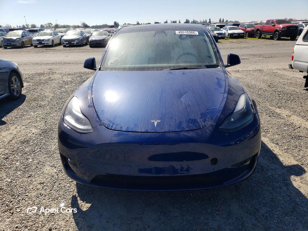 Tesla Model Y 2022