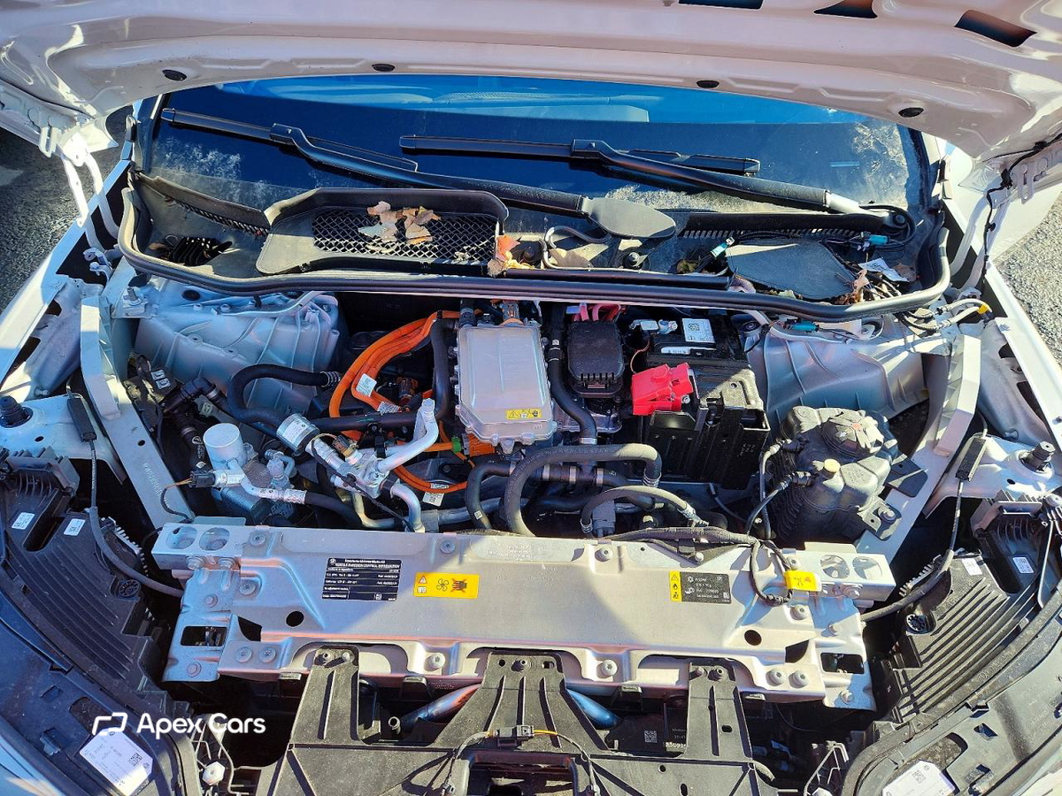 BMW iX 2025