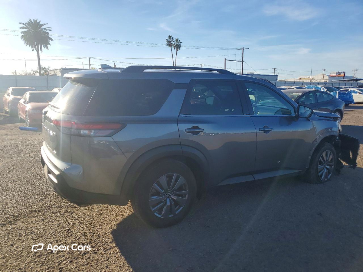 Nissan Pathfinder 2024