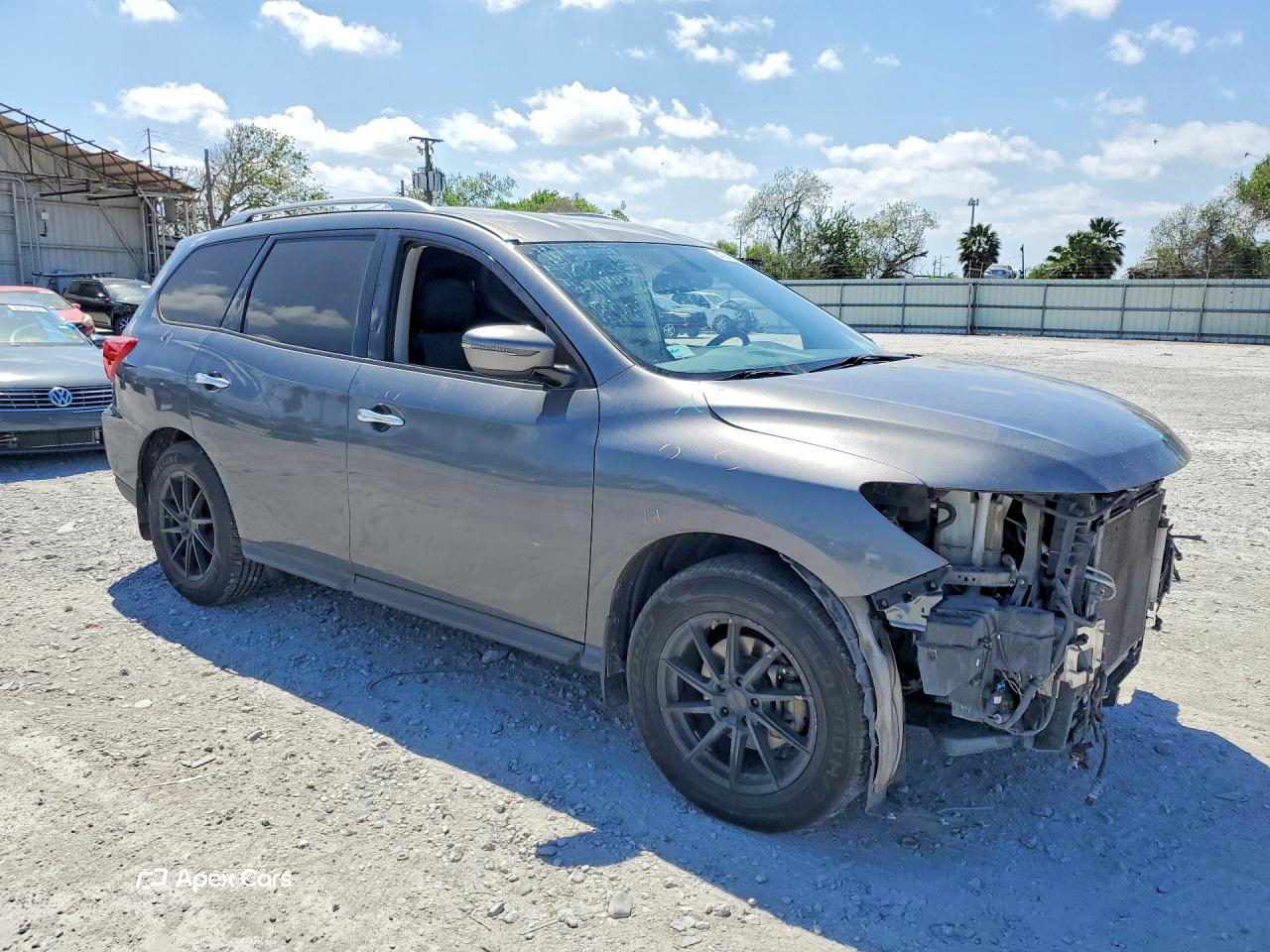 Nissan Pathfinder 2018